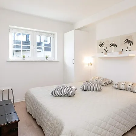 Xxix Apartment *